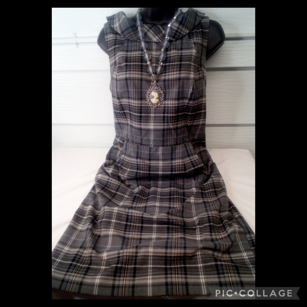 Classic Plaid A-Line Dress in Gray